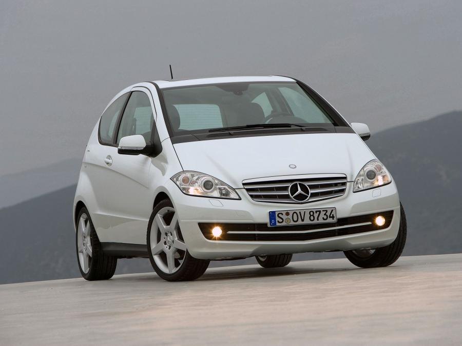  Mercedes-Benz A170 3-Door 2008 года  (фото 1 из 12)